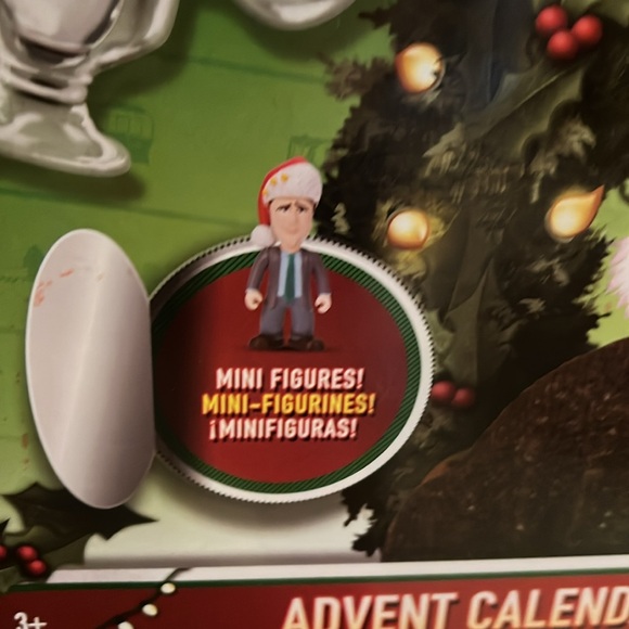 National Lampoon’s Christmas vacation 24 days of fun advent calendar - Picture 7 of 7